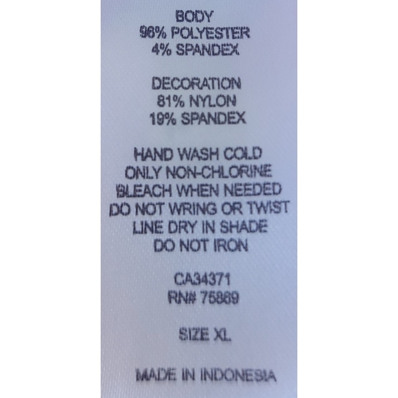 NEW Hula Honey Crochet Flounce Bandeau Bikini Top - Picture 16 of 16